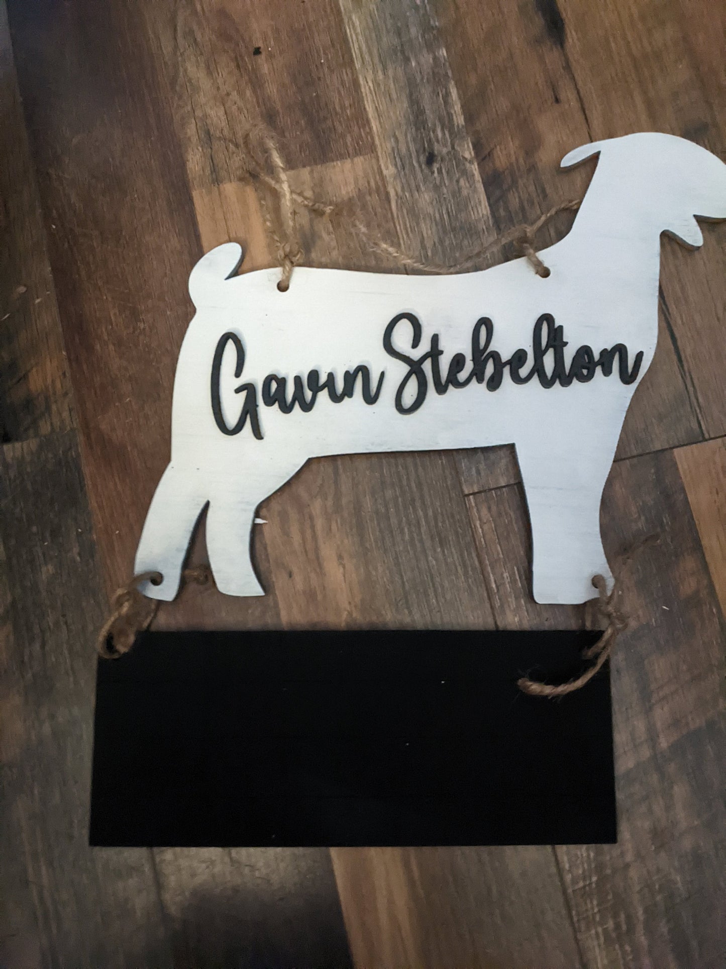 Custom Steer Stall Sign with Chalkboard Base – 4H FFA Livestock Exhibitor Gift – Personalized Fair Tag for Pens