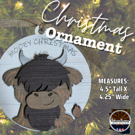 Hand-Painted “Mooey Christmas” Round Highland Cow Ornament – Layered Wood Farmhouse Holiday Décor – Rustic Handmade Ornament